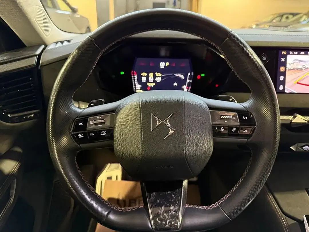 DS Automobiles DS 4 - Thumbnail 13