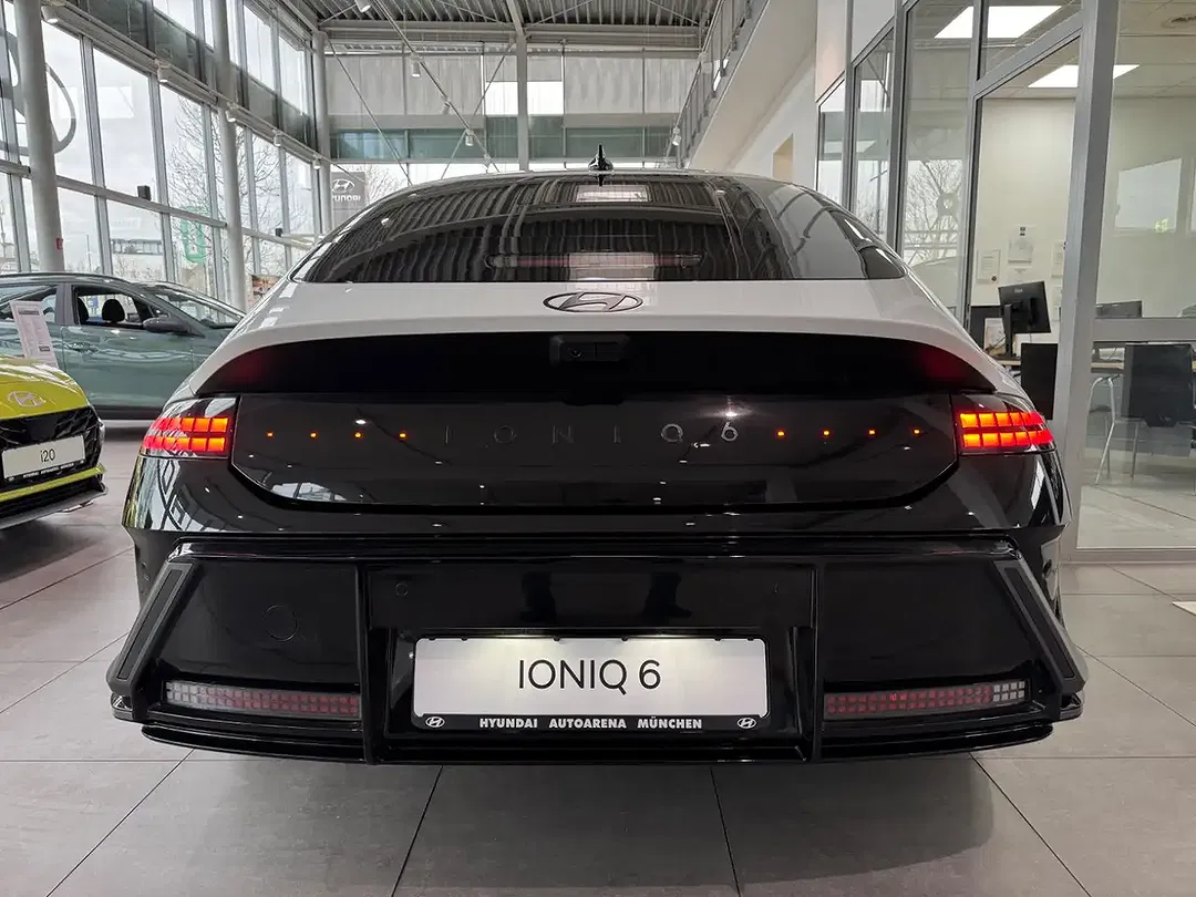 Hyundai IONIQ 6 4WD N Line X - Thumbnail 5