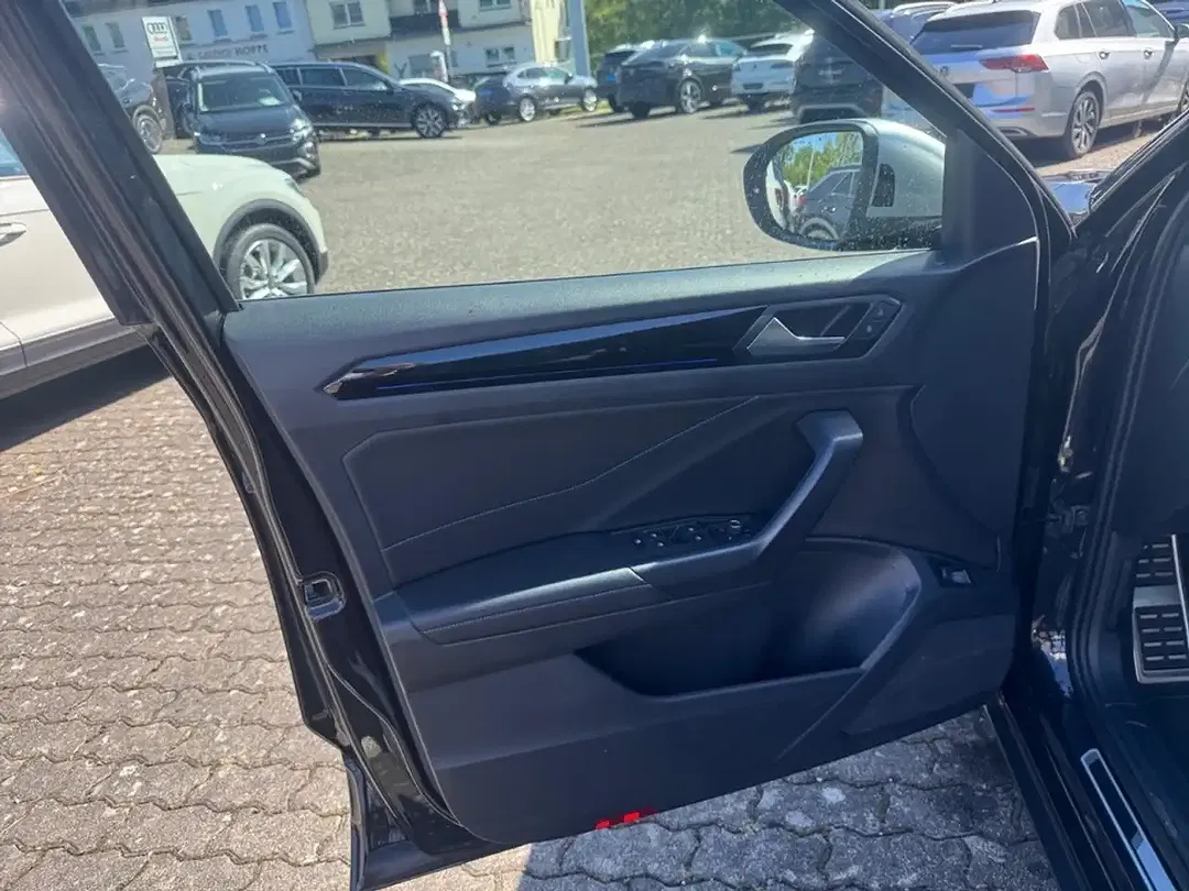 Volkswagen T-Roc 2.0 TSI 4Motion R - foto 15