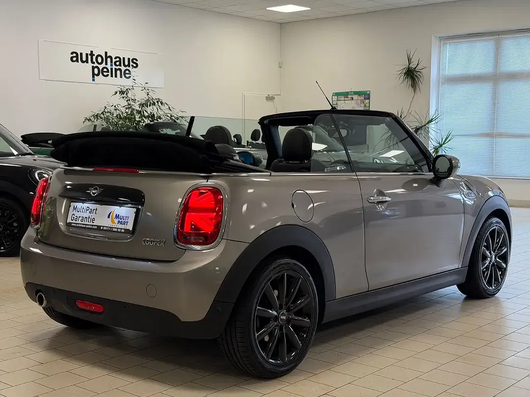MINI Cooper Cabrio AUT - Thumbnail 12