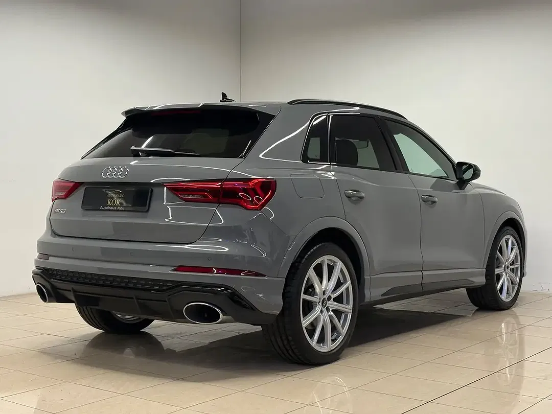 Audi RS Q3 2.5 TFSI quattro - Thumbnail 8
