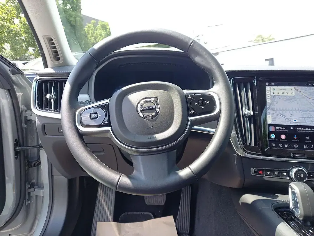 Volvo V90 T6 AWD Recharge Plus Dark - Thumbnail 11