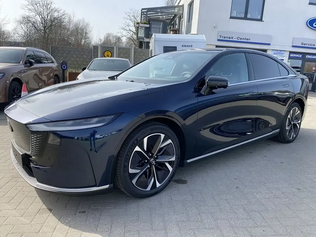 Mazda 6e Takumi - Thumbnail 3