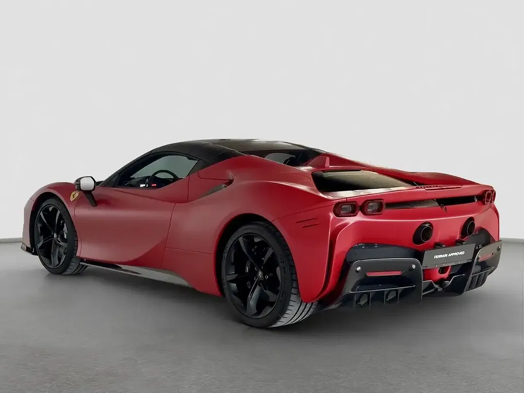 Ferrari SF90 Spider - Thumbnail 8