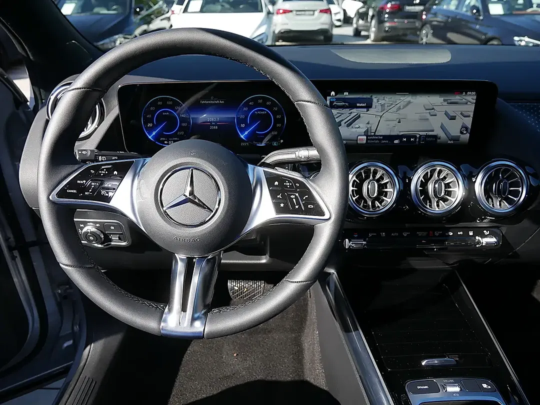 Mercedes-Benz EQA 250 MBUX Progressive - Thumbnail 11