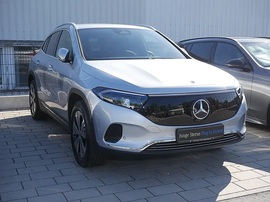 Mercedes-Benz EQA 250 MBUX Progressive - Thumbnail 2