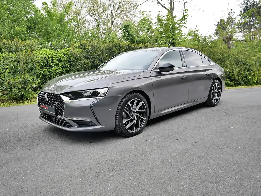 DS Automobiles DS 9 - foto 1