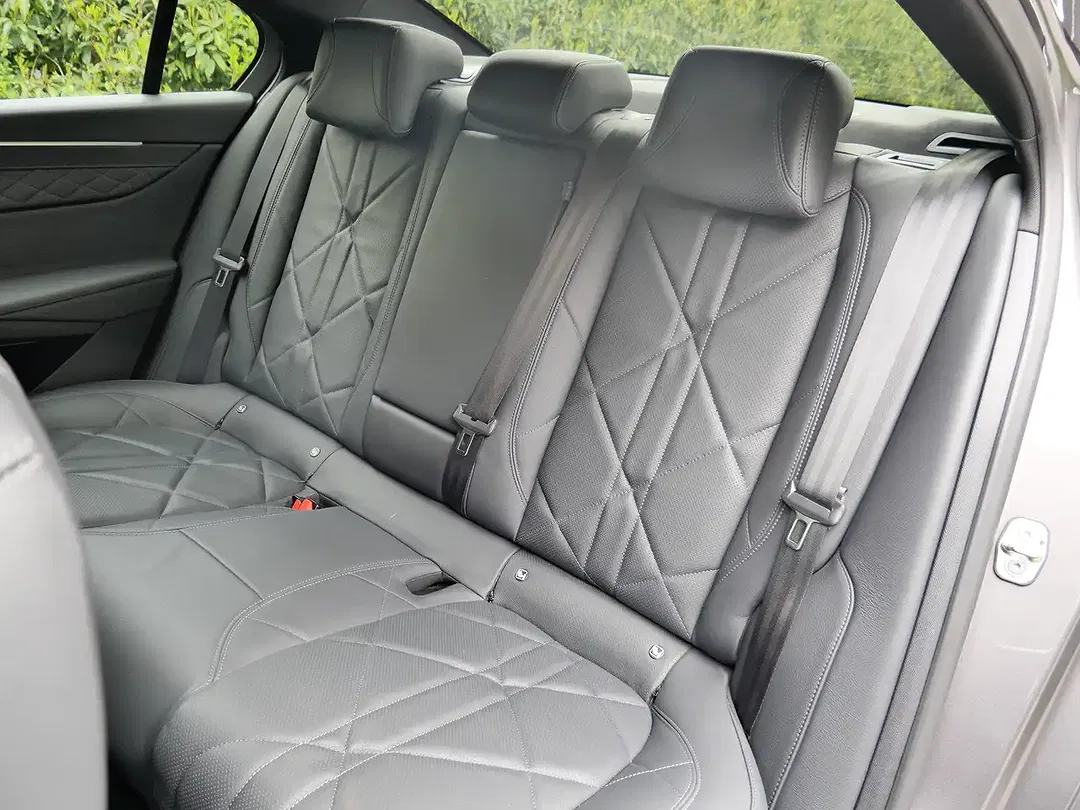 DS Automobiles DS 9 - Thumbnail 6