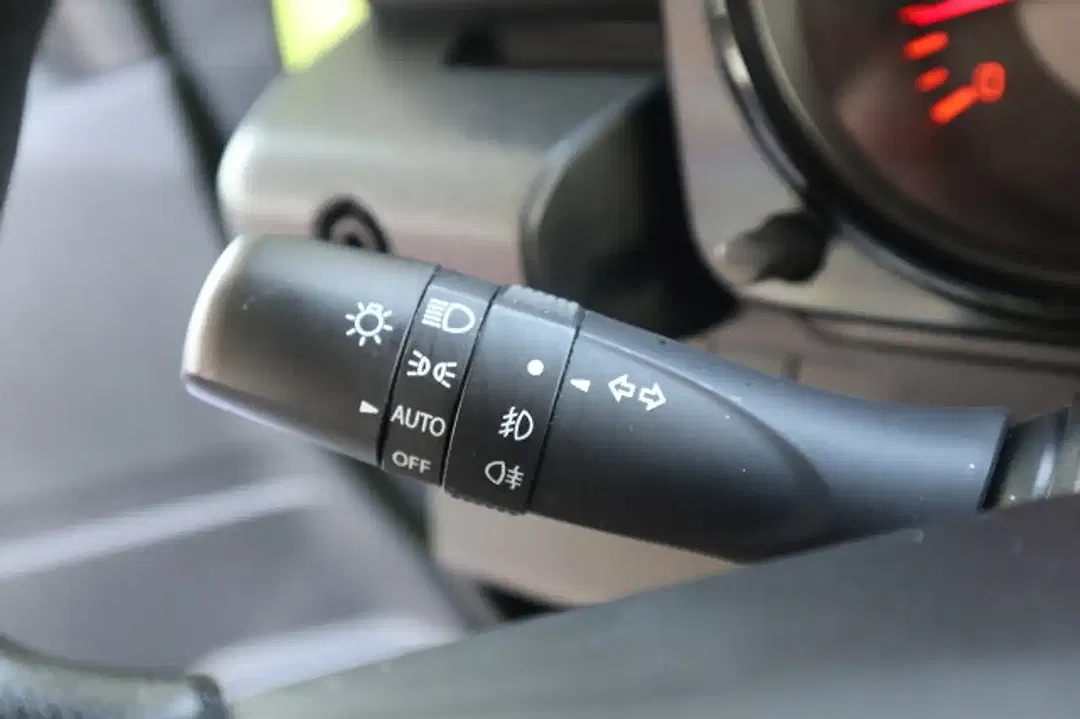 Suzuki Jimny 1.5 Comfort - Thumbnail 9