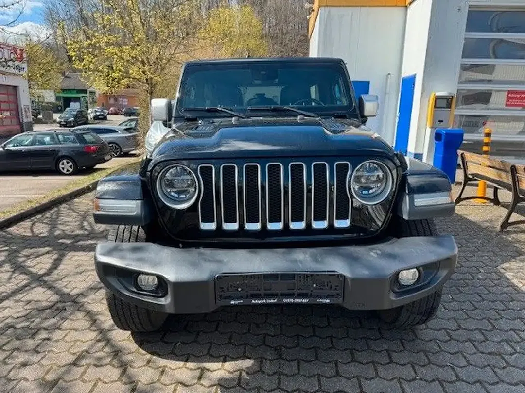 Jeep Wrangler Overland - foto 2