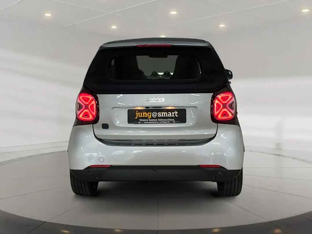 smart forTwo - Thumbnail 4