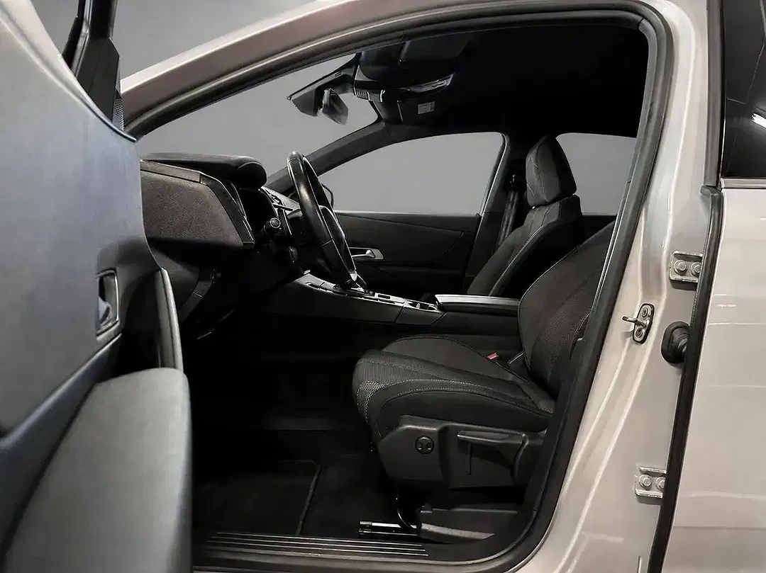 DS Automobiles DS 7 Crossback - Thumbnail 9
