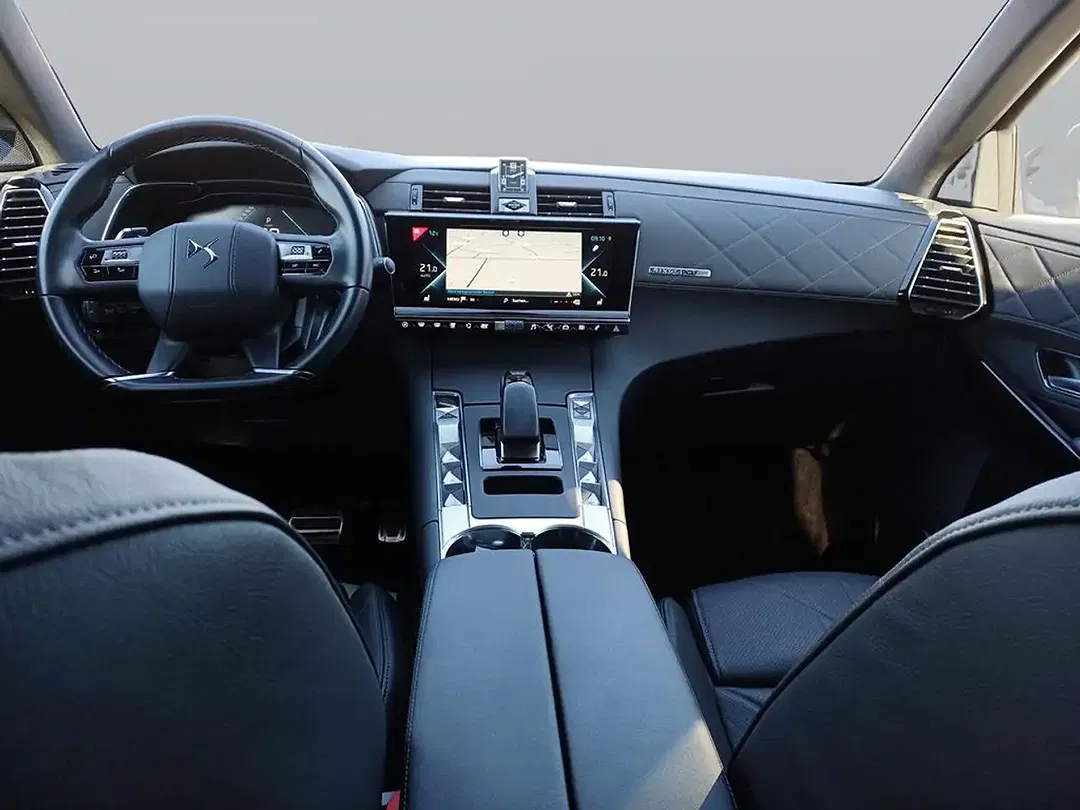 DS Automobiles DS 7 Crossback - Thumbnail 7