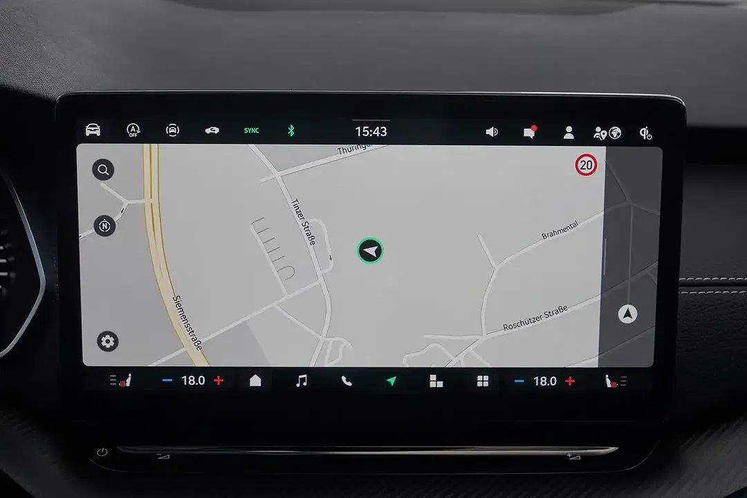 Skoda Octavia 1.5 eTSI DSG Combi Sportline - Thumbnail 9