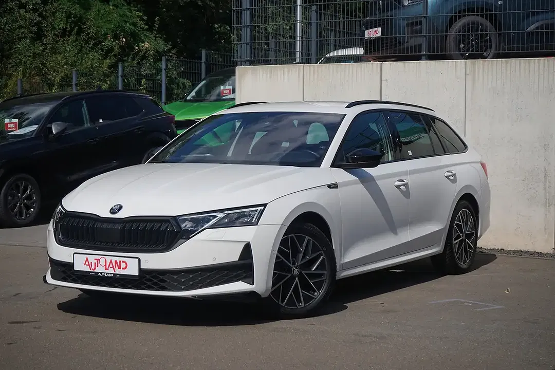 Skoda Octavia 1.5 eTSI DSG Combi Sportline - foto 1