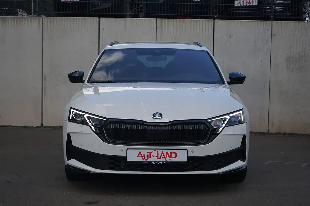 Skoda Octavia 1.5 eTSI DSG Combi Sportline - Thumbnail 6