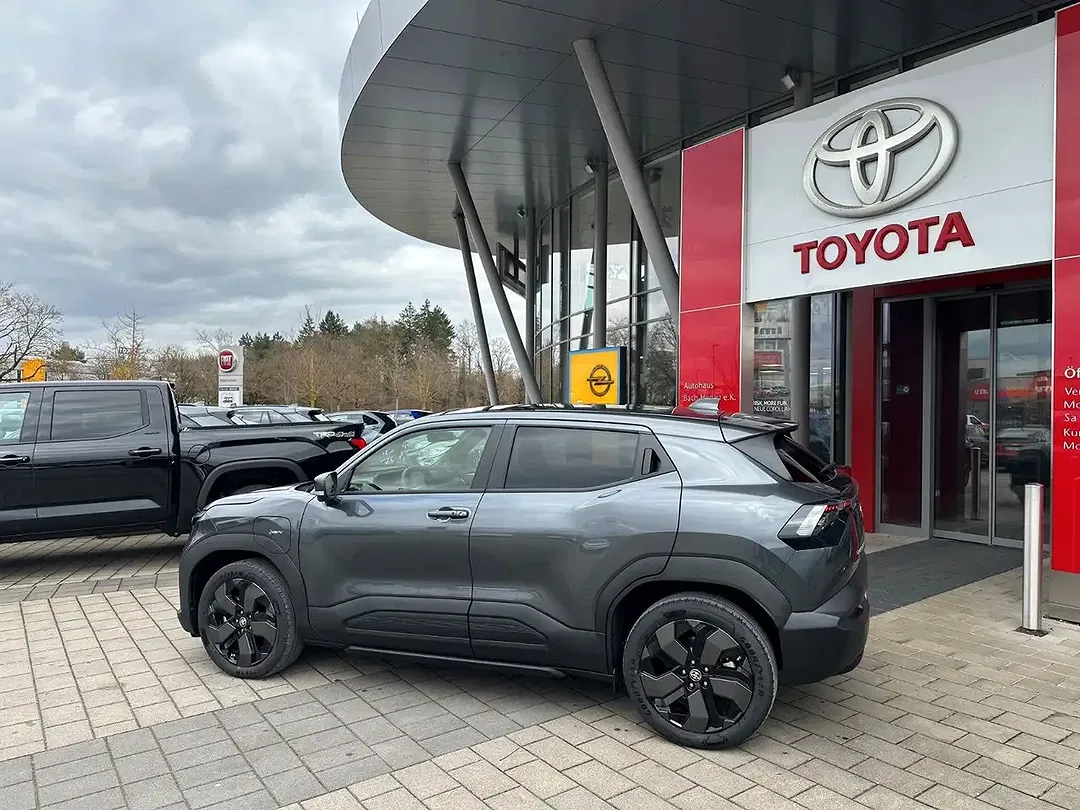 Toyota Urban Cruiser Lounge - Thumbnail 3