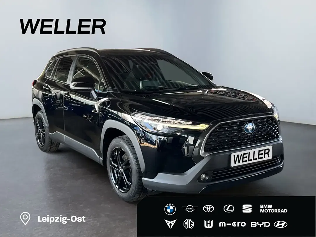 Toyota Corolla Cross Hybrid 4x4 Team Deutschland - Thumbnail 4