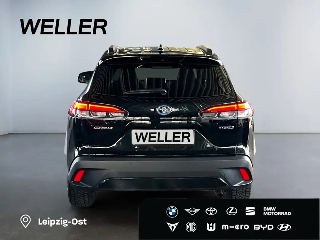 Toyota Corolla Cross Hybrid 4x4 Team Deutschland - Thumbnail 6