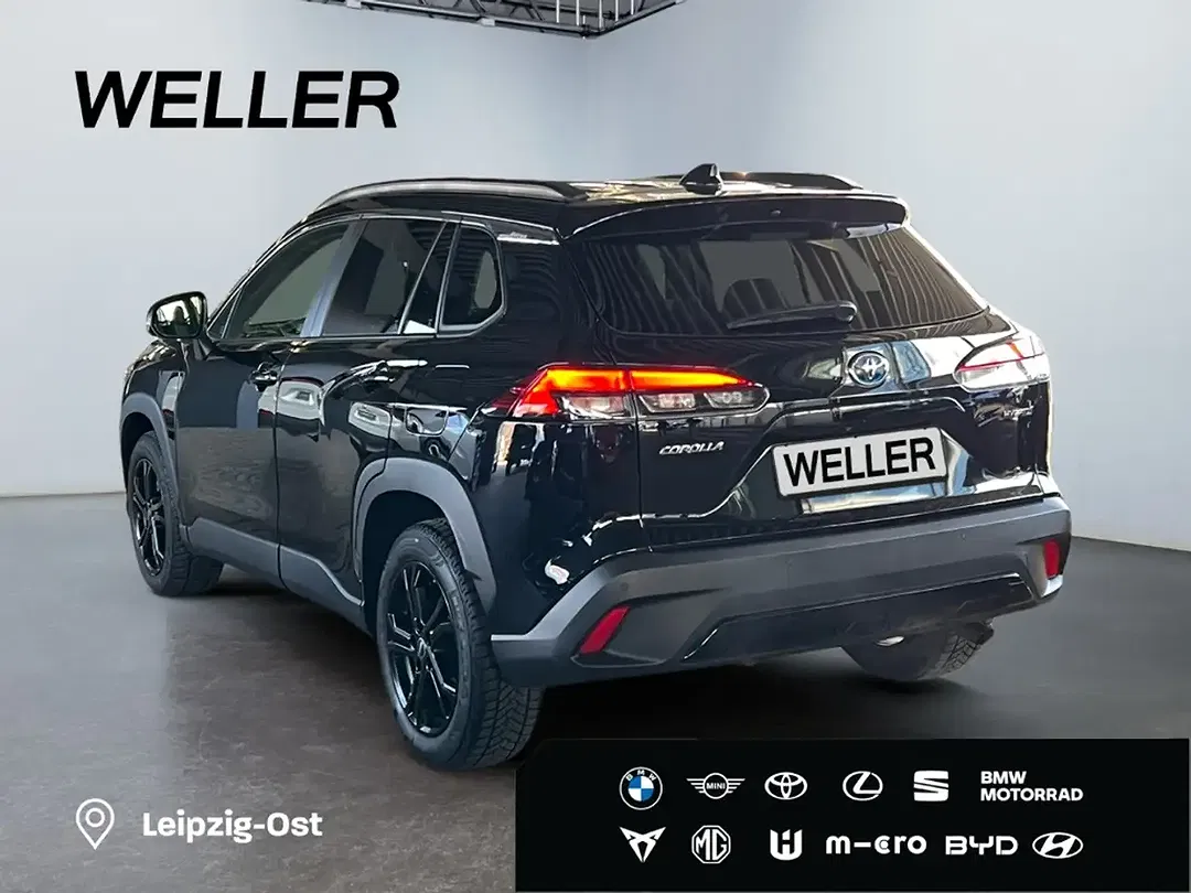 Toyota Corolla Cross Hybrid 4x4 Team Deutschland - Thumbnail 7