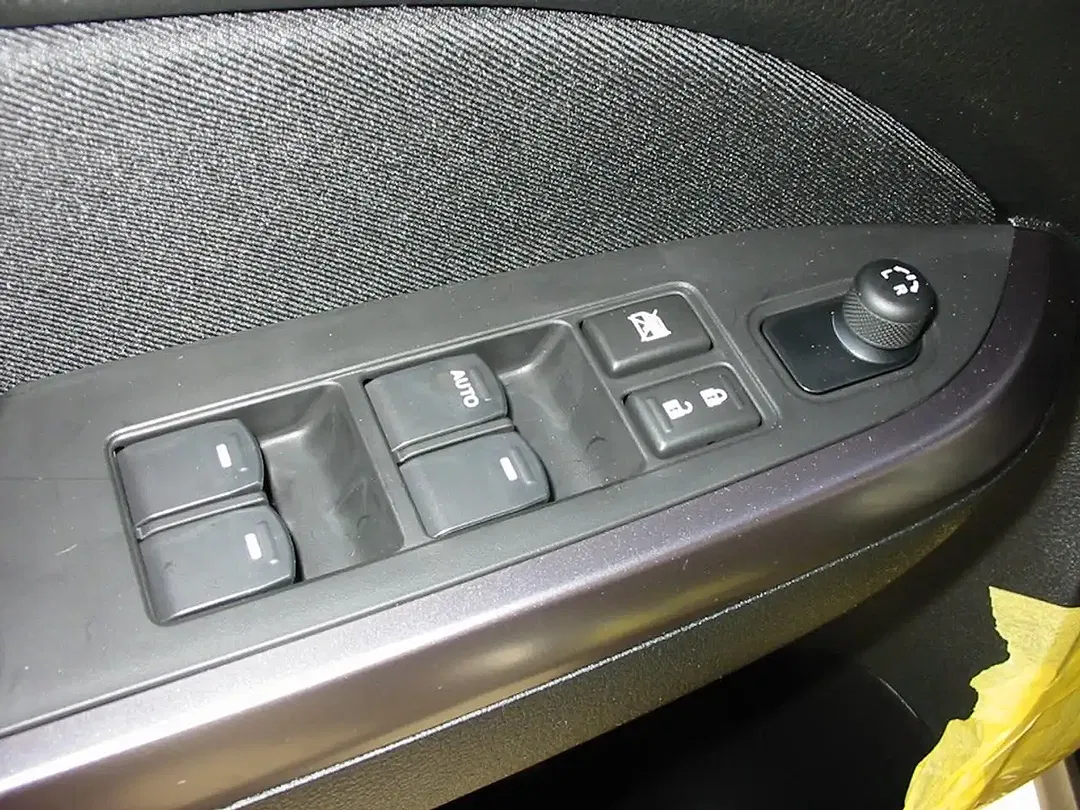 Suzuki Vitara AllGrip - Thumbnail 18
