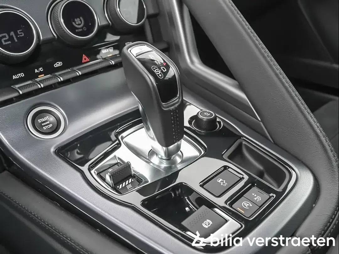 Jaguar F-Type P300 - Thumbnail 10