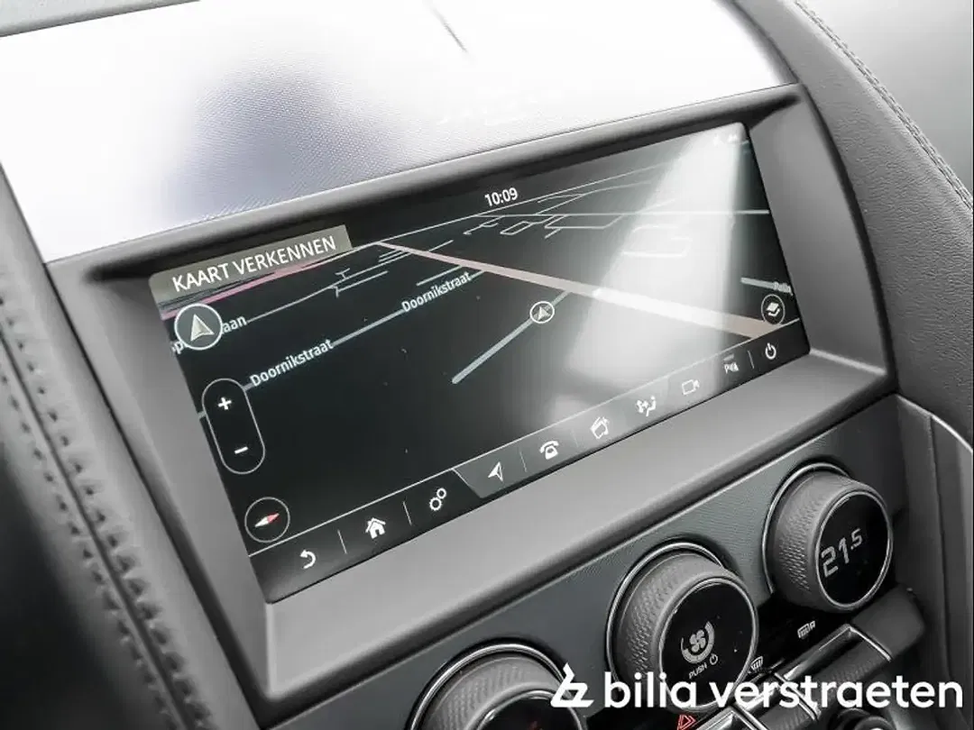 Jaguar F-Type P300 - Thumbnail 12