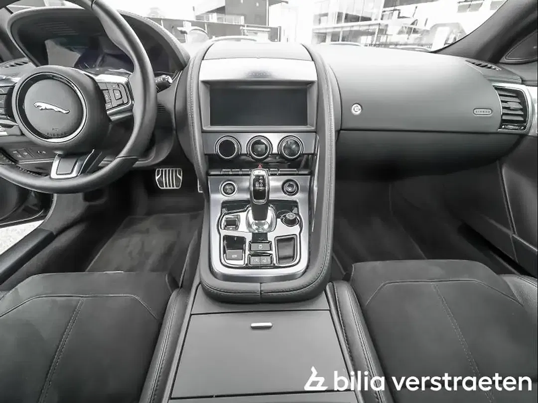 Jaguar F-Type P300 - Thumbnail 7