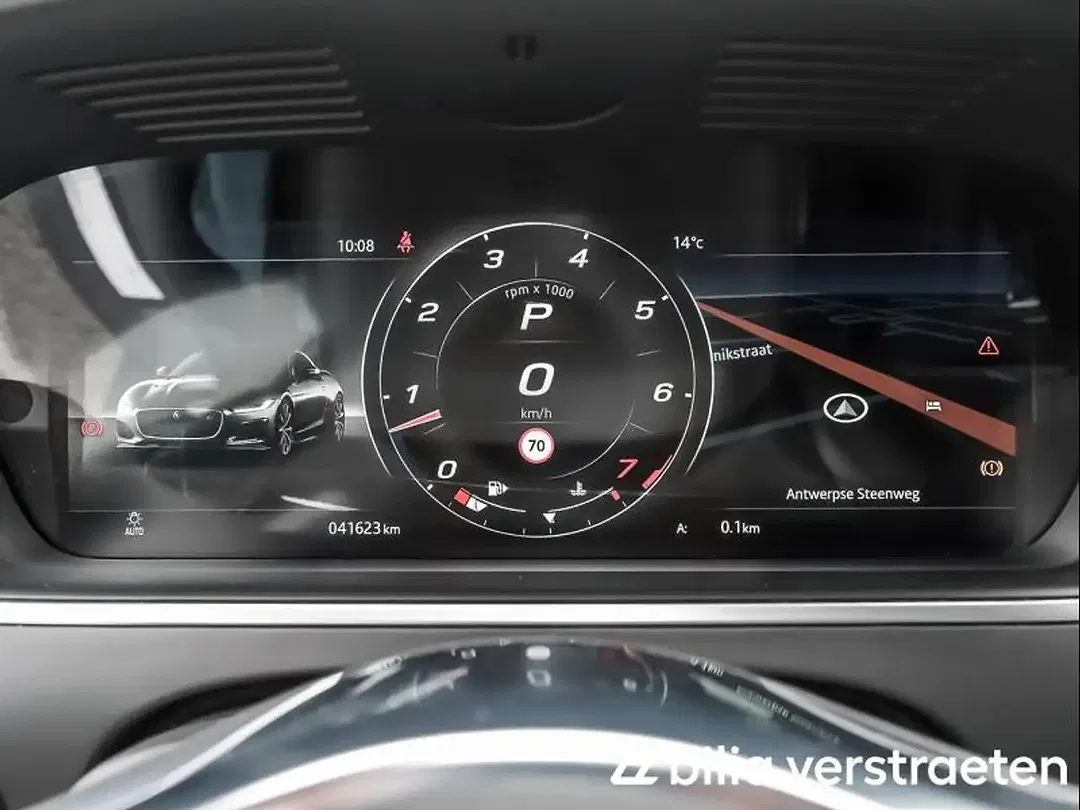 Jaguar F-Type P300 - Thumbnail 9