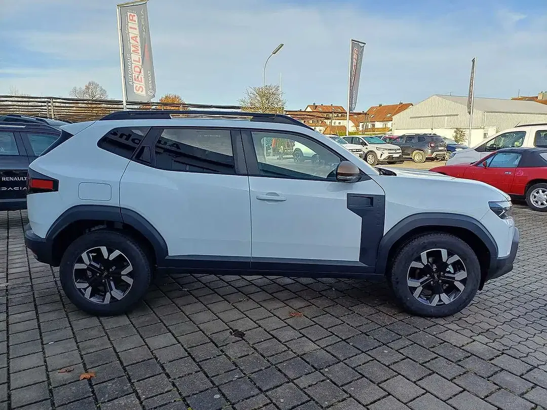 Dacia Duster TCe Extreme - Thumbnail 5