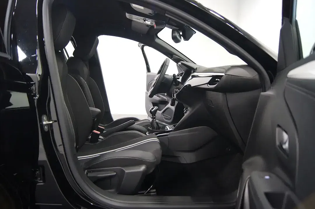 Opel Corsa GS - Thumbnail 14