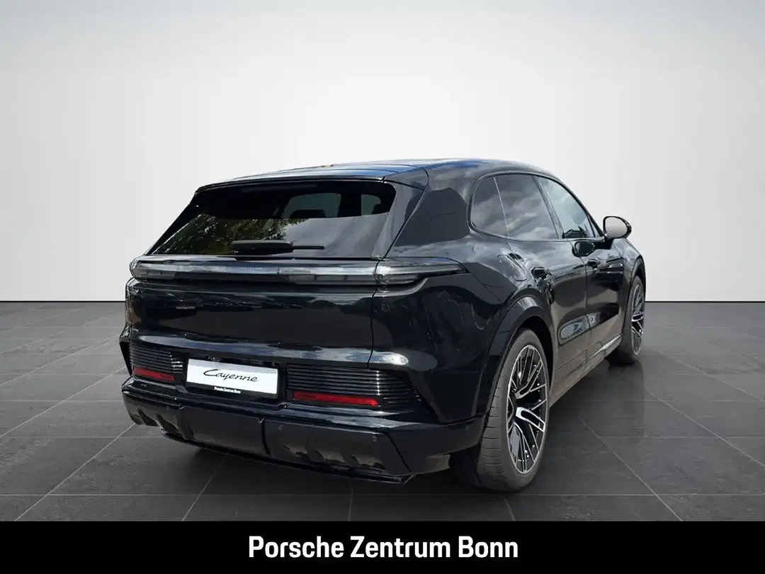 Porsche Cayenne EV S - Thumbnail 5