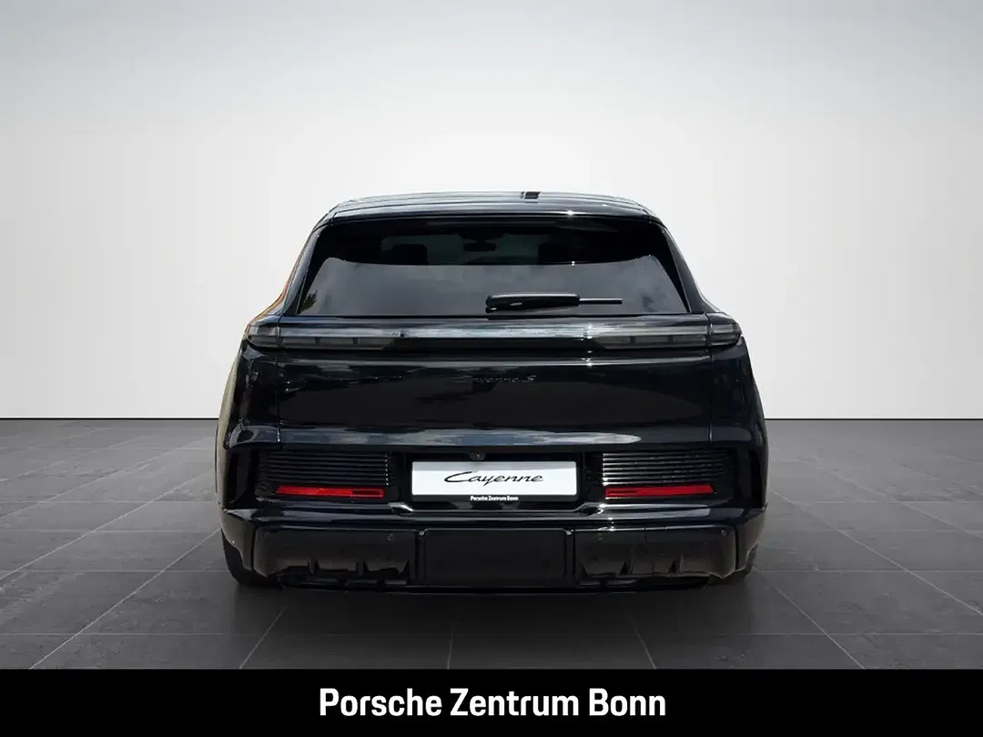 Porsche Cayenne EV S - Thumbnail 6