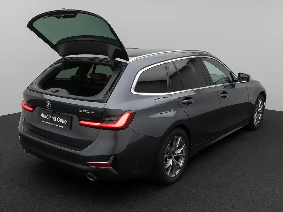 BMW 330 Luxury Line Sport - Thumbnail 12