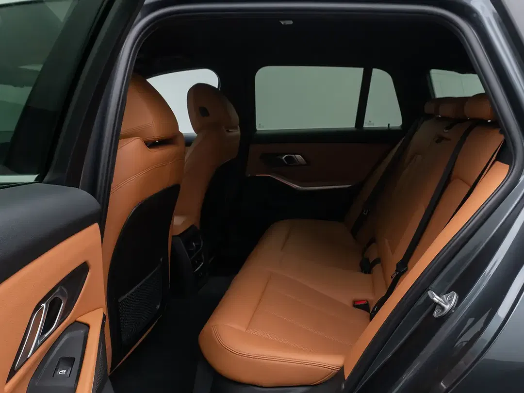 BMW 330 Luxury Line Sport - Thumbnail 25