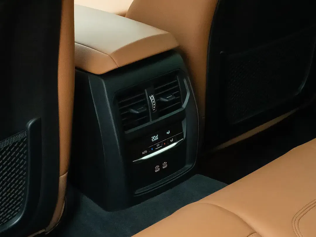 BMW 330 Luxury Line Sport - Thumbnail 27