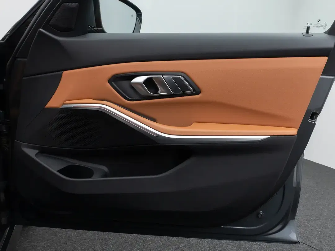 BMW 330 Luxury Line Sport - Thumbnail 30