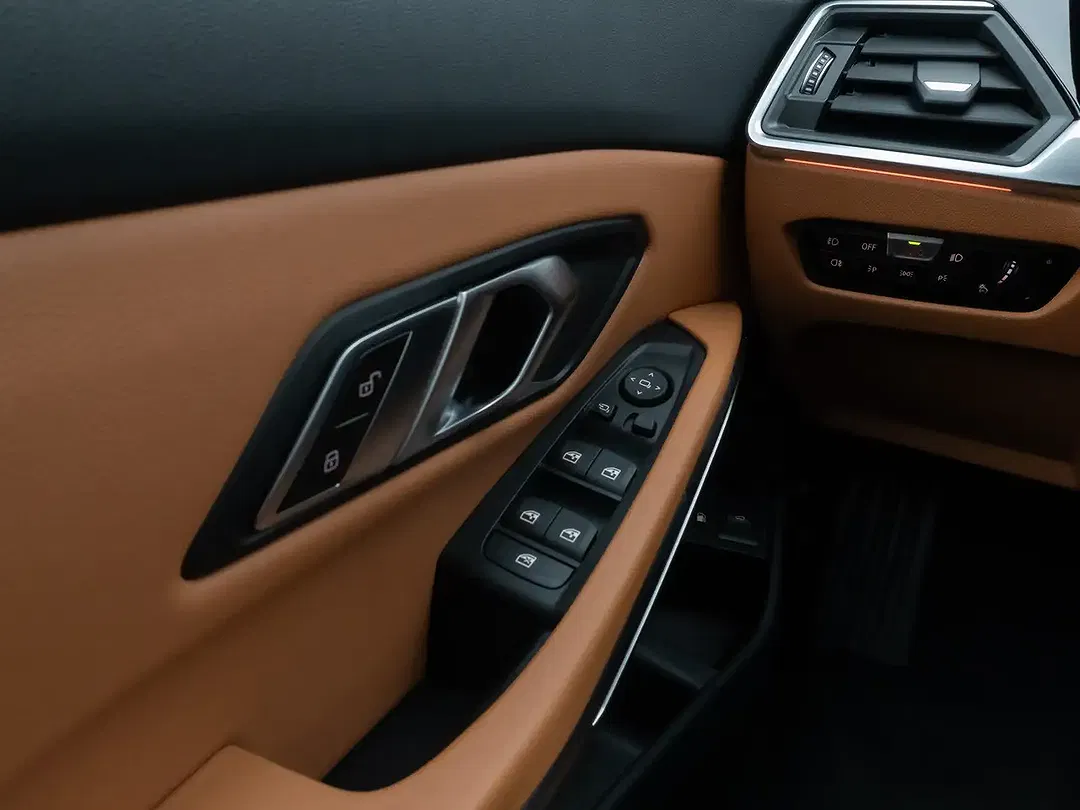 BMW 330 Luxury Line Sport - Thumbnail 33