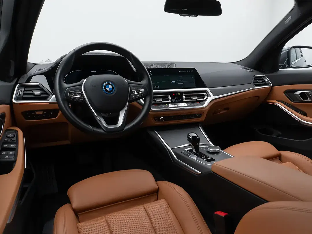 BMW 330 Luxury Line Sport - Thumbnail 37