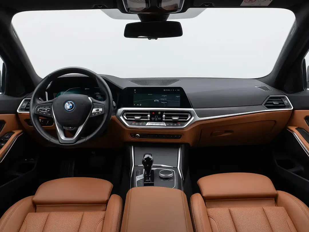 BMW 330 Luxury Line Sport - Thumbnail 38
