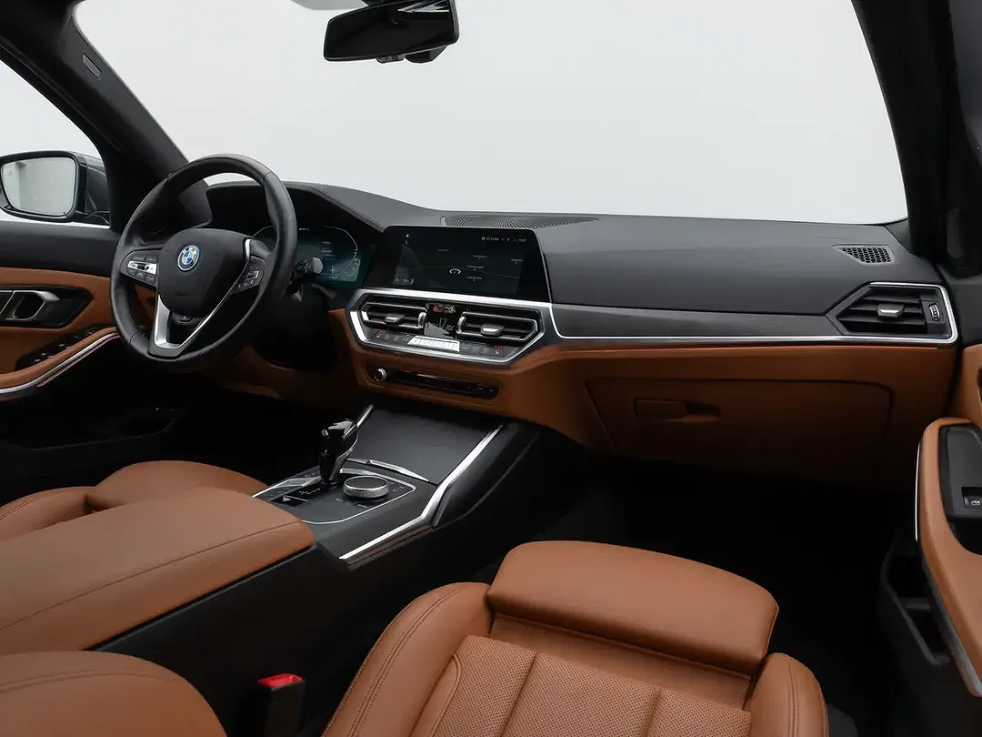 BMW 330 Luxury Line Sport - Thumbnail 39