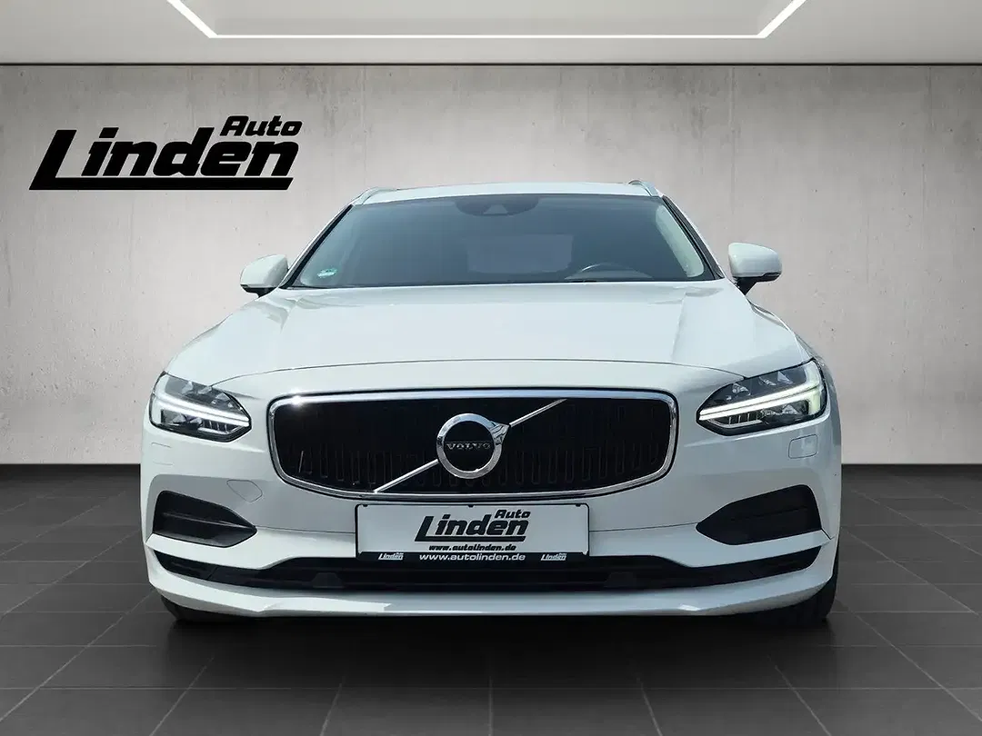 Volvo V90 D4 Momentum - Thumbnail 8