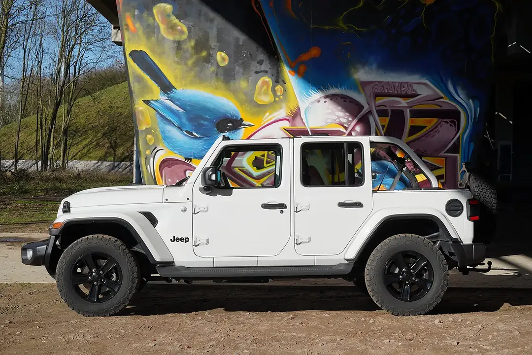 Jeep Wrangler 2.0 Turbo 4x4 - Thumbnail 11