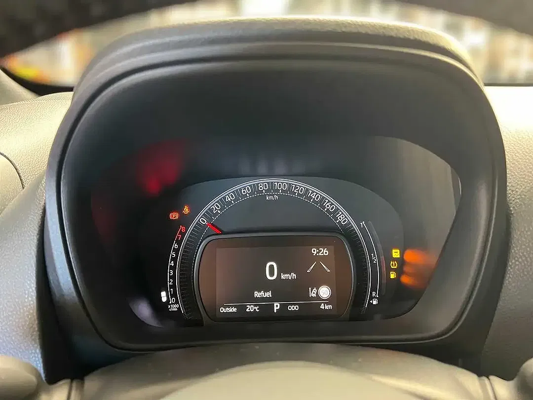Toyota Aygo X AUT Teamplayer - Thumbnail 11