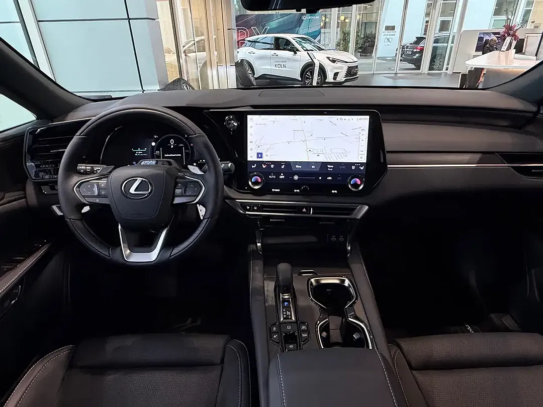 Lexus RX 450h PHEV - Thumbnail 10