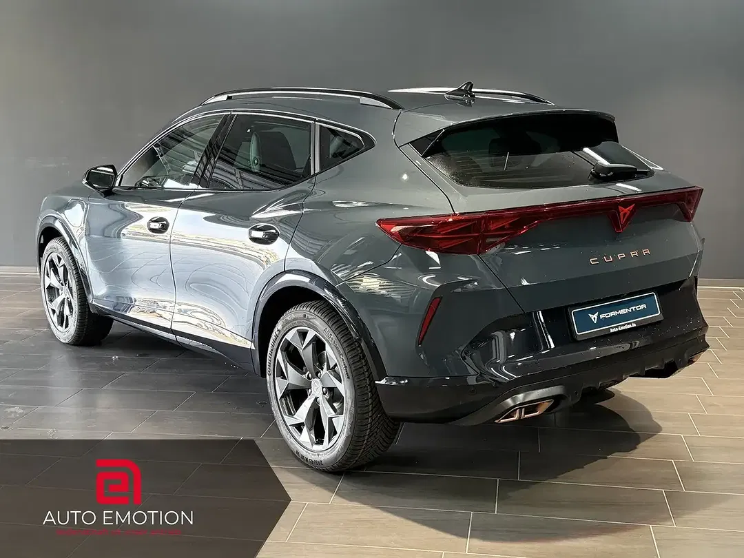 CUPRA Formentor 1.5 PHEV - Thumbnail 4