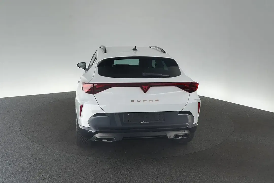 CUPRA Formentor 1.5 eTSI DSG - Thumbnail 4