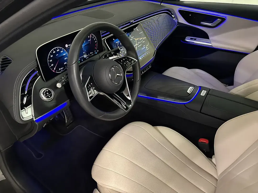 Mercedes-Benz E 300 EQ Hybrid 4MATIC All-Terrain - Thumbnail 11