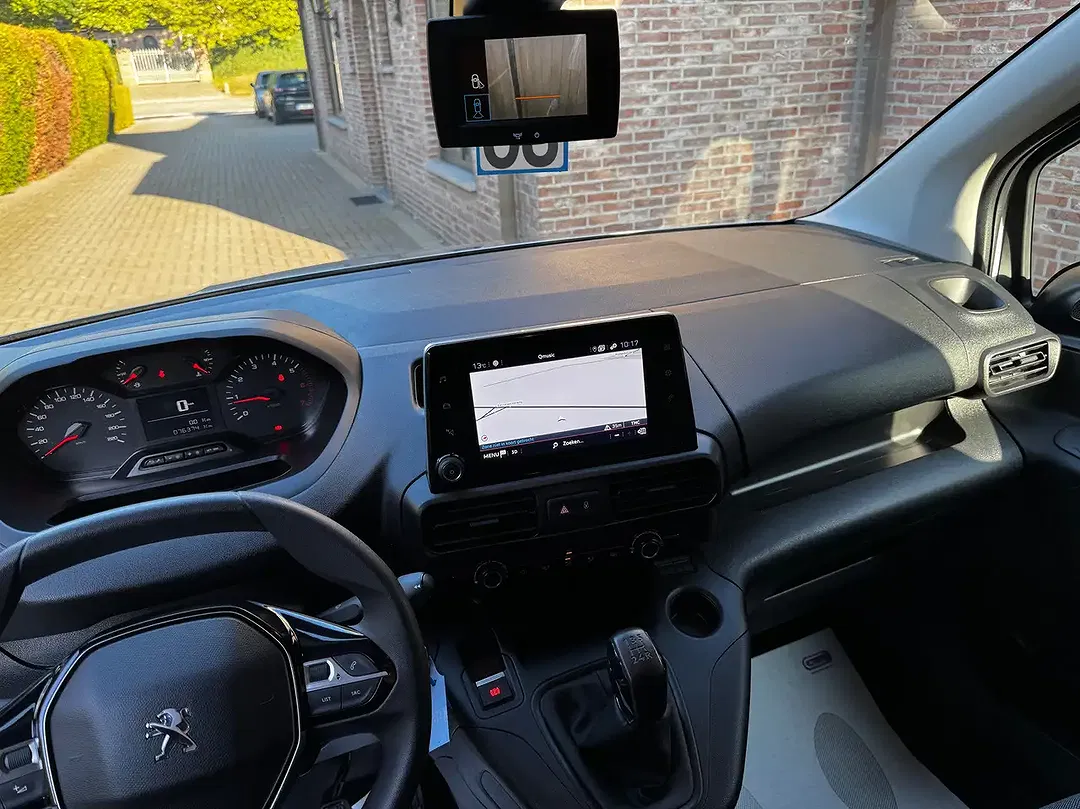 Peugeot Partner - Thumbnail 11