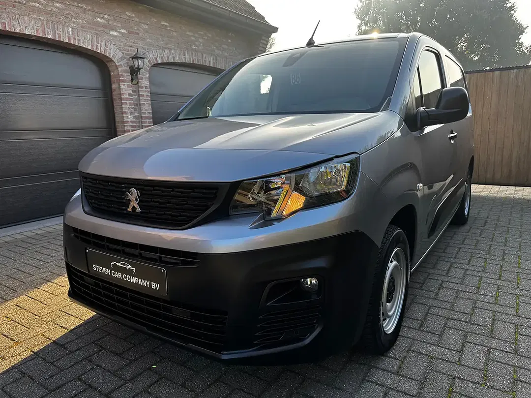 Peugeot Partner - Thumbnail 3
